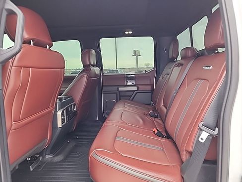 Used 2022 Ford F450 Platinum w/ FX4 Off-Road Package image 11
