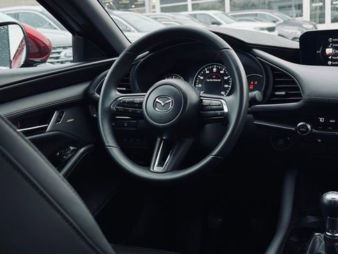 Used 2024 MAZDA MAZDA3 s image 22