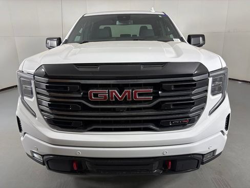 Used 2025 GMC Sierra 1500 AT4 AWD/4WD image 3