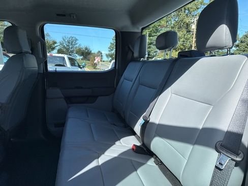 New 2026 Ford F350 XL w/ XL Chrome Package image 38