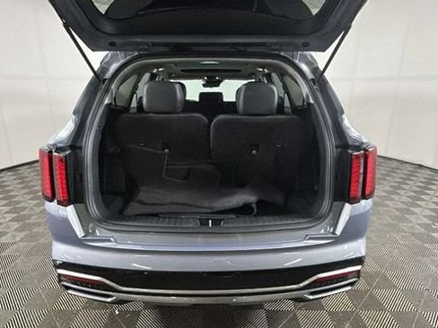 Used 2021 Kia Sorento S w/ Panoramic Sunroof Package FWD image 27
