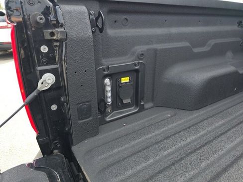 Used 2023 Ford Maverick Lariat w/ Lariat Luxury Package image 17