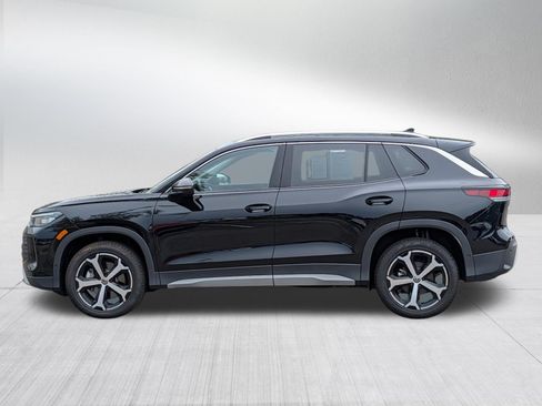 Used 2025 Volkswagen Tiguan SE AWD/4WD image 4