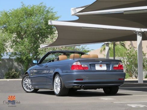 Used 2003 BMW 330Ci Convertible RWD image 4