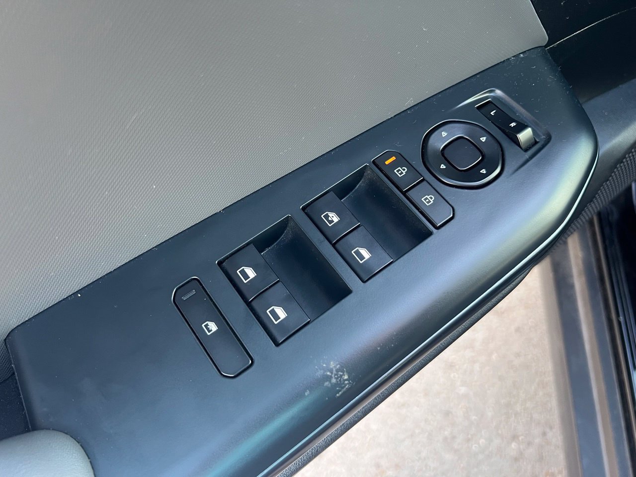 Used 2025 Kia K4 FWD image 12