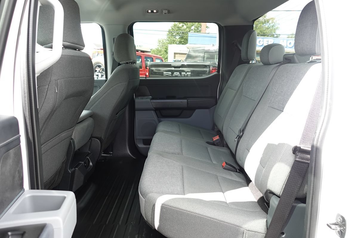 Used 2024 Ford F150 XLT w/ FX4 Off-Road Package AWD/4WD image 26