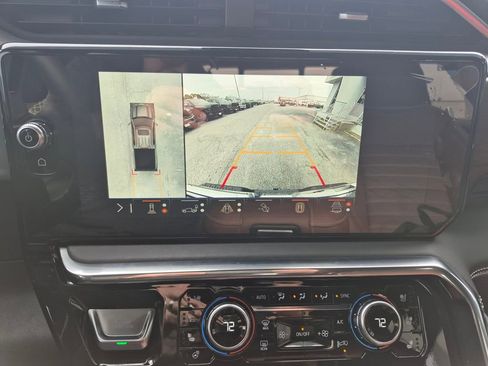 Used 2024 GMC Sierra 1500 Denali Ultimate image 25