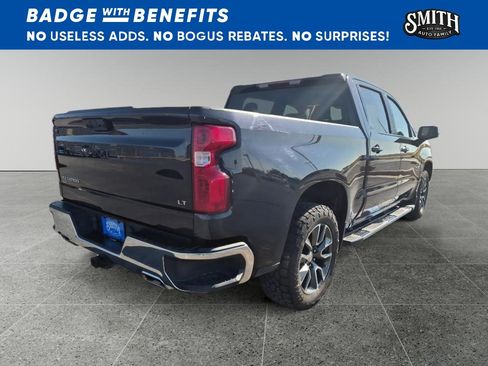 Used 2023 Chevrolet Silverado 1500 LT w/ Z71 Off-Road Package AWD/4WD image 4