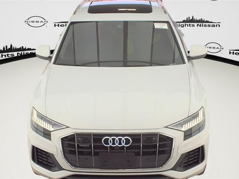 Used 2023 Audi Q8 Premium Plus AWD/4WD image 8