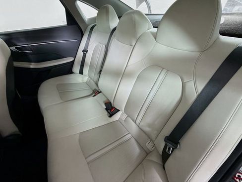 Used 2023 Hyundai Sonata SEL image 28