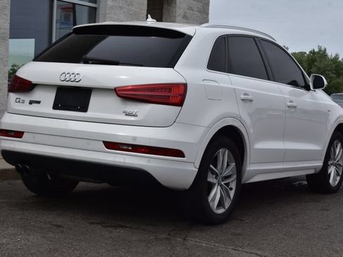 Used 2018 Audi Q3 2.0T Premium Plus w/ Premium Plus Package AWD/4WD image 12