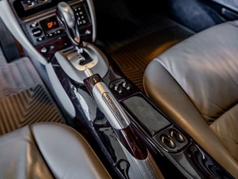 Used 2002 Porsche 911 Turbo image 20