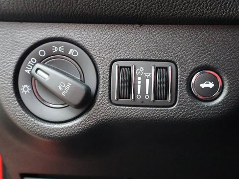 Used 2020 Dodge Challenger R/T Scat Pack RWD image 23