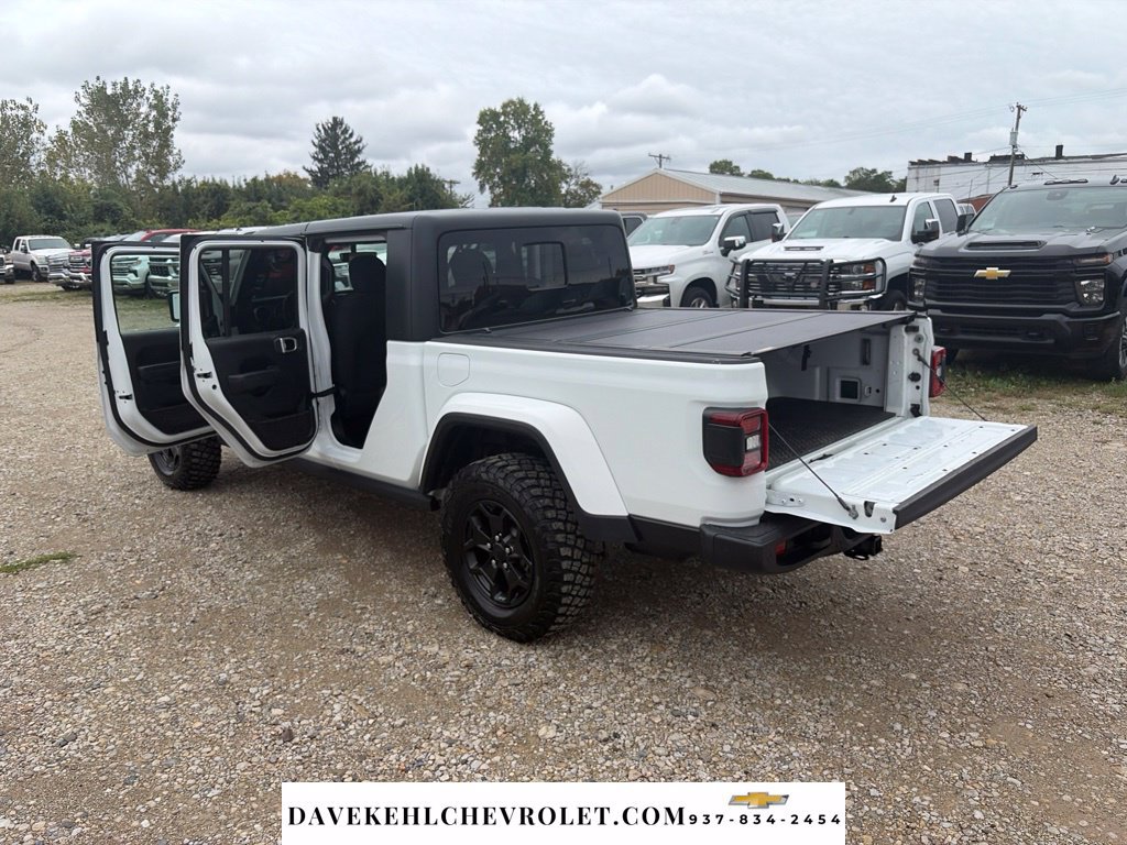 Used 2021 Jeep Gladiator Sport AWD/4WD image 26