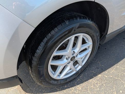 Used 2024 Ford Edge SEL image 15