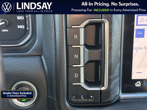 Used 2021 GMC Yukon Denali w/ Advanced Technology Package AWD/4WD image 21