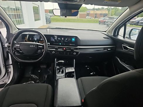 Used 2026 Kia Sportage LX w/ LX Convenience Package FWD image 12