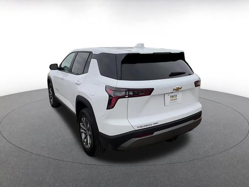 Used 2025 Chevrolet Equinox LT image 11
