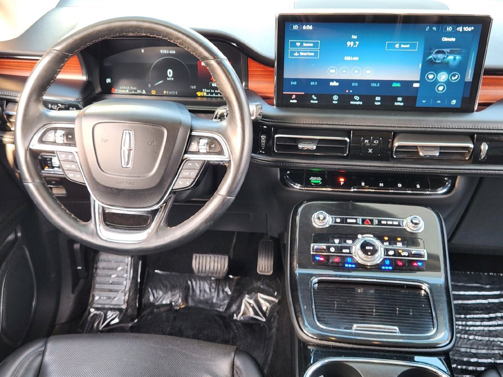 Used 2023 Lincoln Nautilus Reserve AWD/4WD image 26