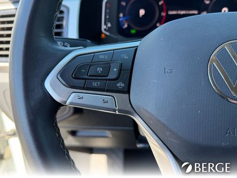 Used 2023 Volkswagen Atlas SE image 36