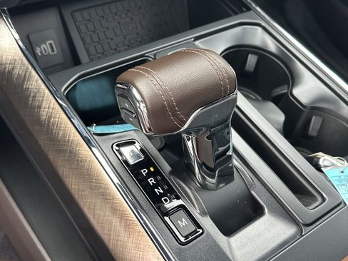 Used 2025 Ford F150 King Ranch w/ FX4 Off-Road Package image 30