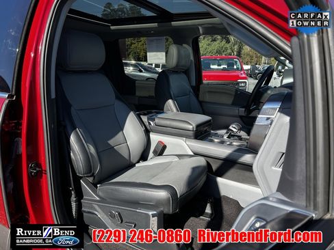 Used 2021 Ford F150 Lariat w/ Equipment Group 502A High image 19