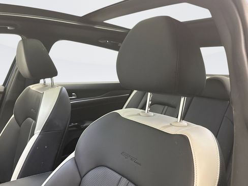 Used 2025 Kia K5 GT-Line w/ GT-Line Premium Package image 6