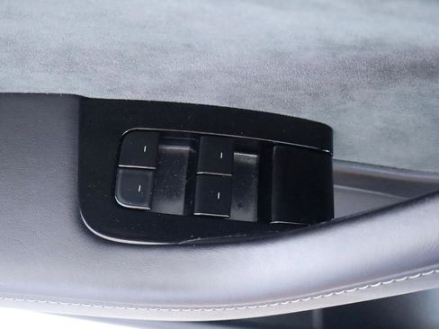 Used 2018 Tesla Model 3 Mid Range RWD image 25