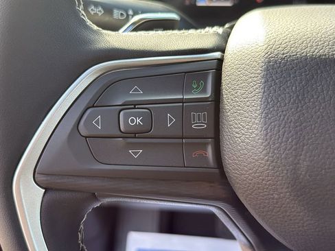 New 2025 Jeep Grand Cherokee Laredo X image 22