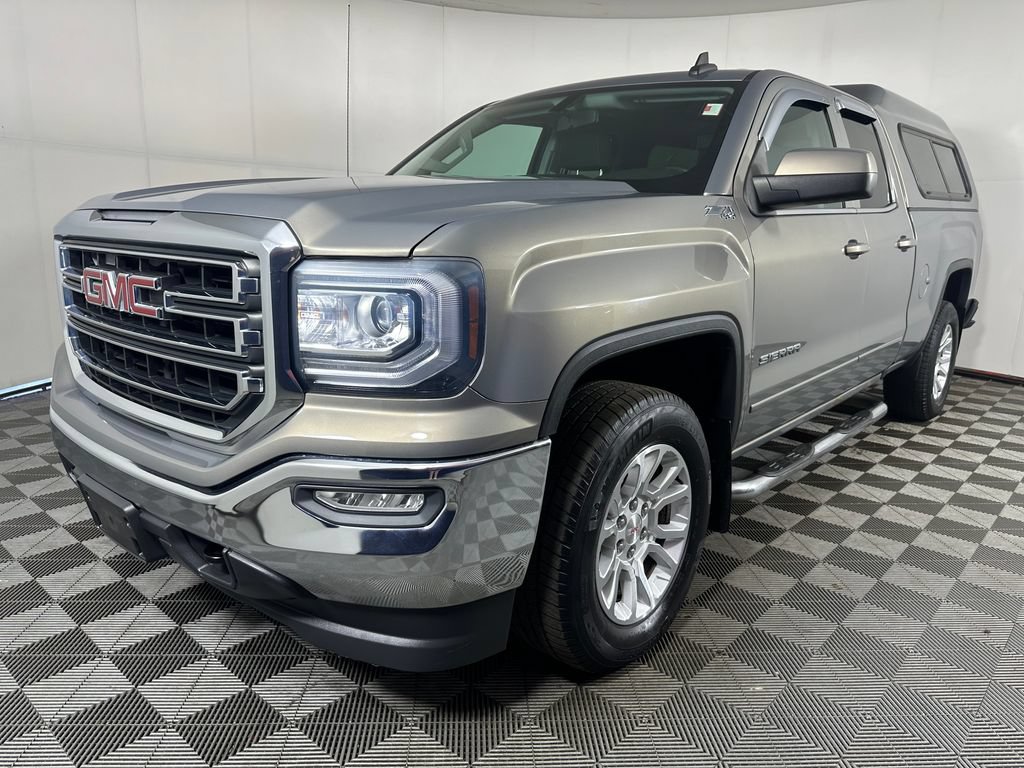 Used 2017 GMC Sierra 1500 SLE w/ SLE Value Package AWD/4WD image 1