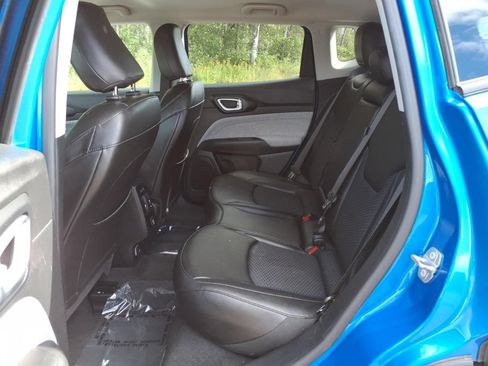 Used 2022 Jeep Compass Latitude AWD/4WD image 15