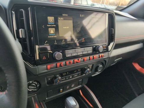Certified 2025 Nissan Frontier PRO-4X image 21