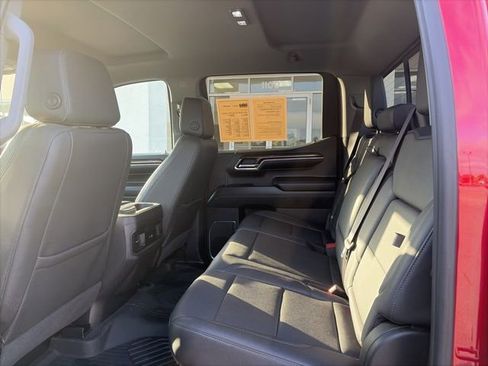 Used 2024 Chevrolet Silverado 1500 LT Trail Boss w/ LT Trail Boss Premium Package image 16