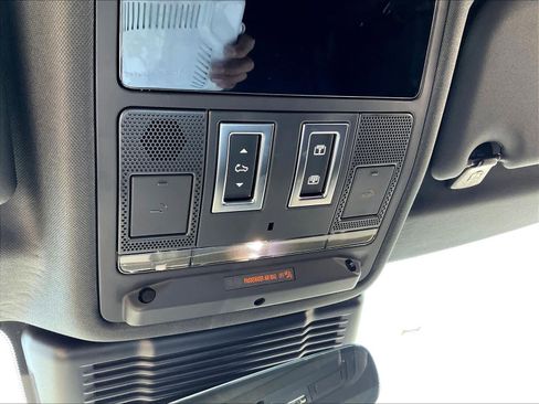 New 2026 Land Rover Range Rover Evoque S image 22