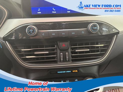 Used 2022 Ford Escape SE AWD/4WD image 16