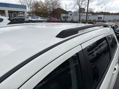 Used 2020 Dodge Journey SE w/ SE Popular Equipment Group image 8