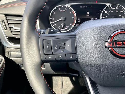 Certified 2025 Nissan Rogue SV image 23