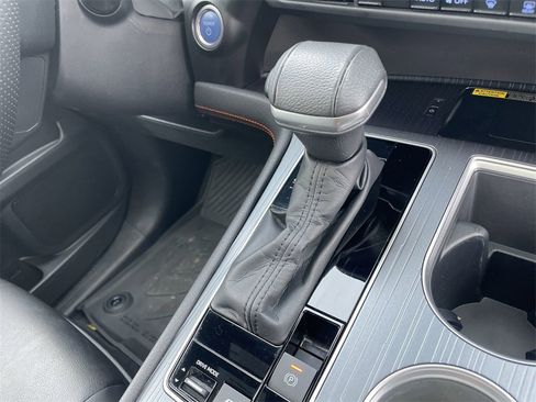 Used 2022 Toyota Sienna XSE image 29