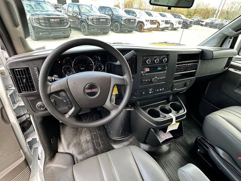 New 2025 GMC Savana 3500 w/ Power Convenience Package RWD image 14