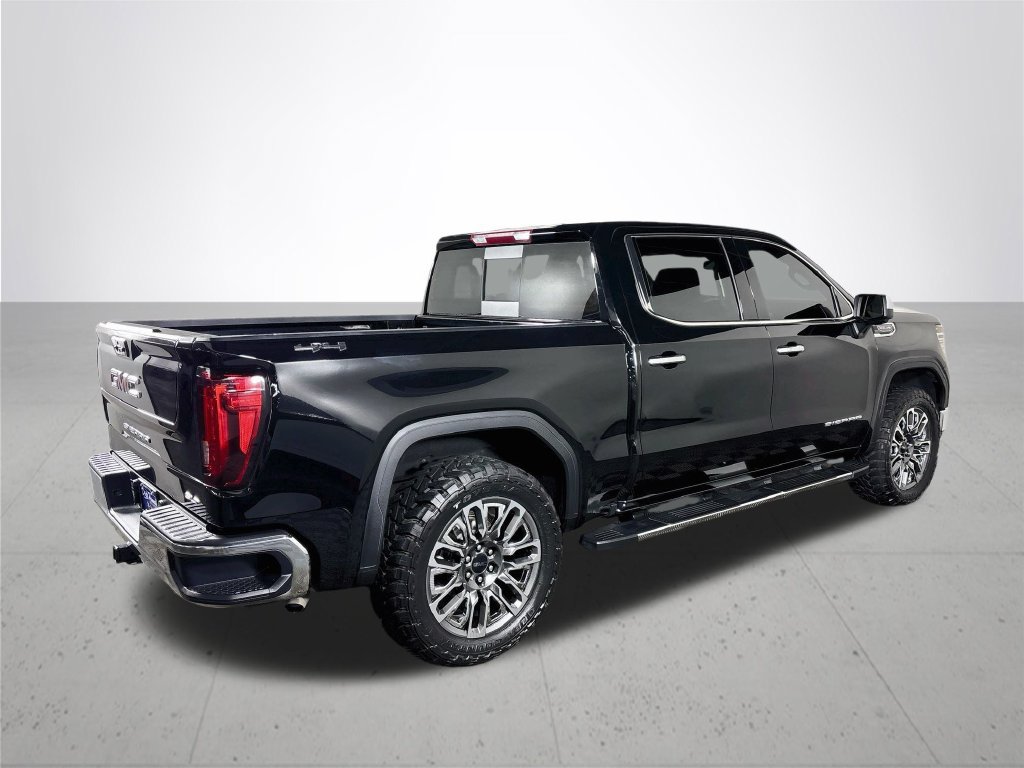 Used 2024 GMC Sierra 1500 SLT w/ SLT Premium Package AWD/4WD image 6