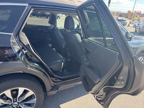 Certified 2025 Subaru Outback Limited image 19