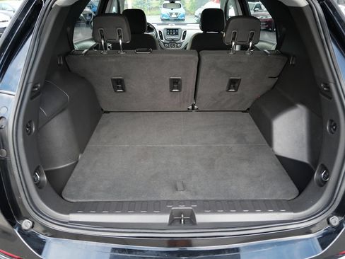 Used 2019 Chevrolet Equinox LS AWD/4WD image 19