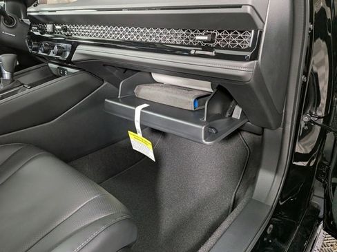 New 2025 Honda Accord Touring image 32