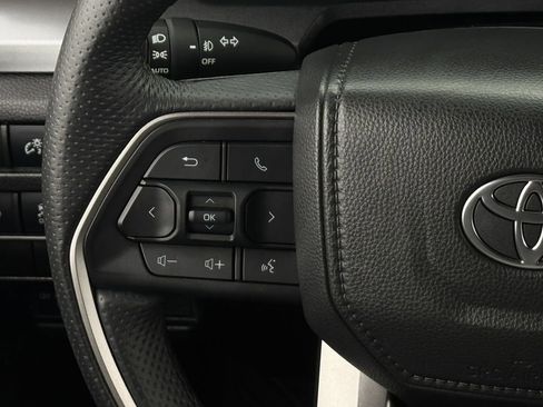 Used 2025 Toyota Tacoma TRD Sport RWD image 14