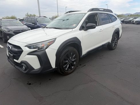 Used 2024 Subaru Outback Onyx Edition XT AWD/4WD image 3