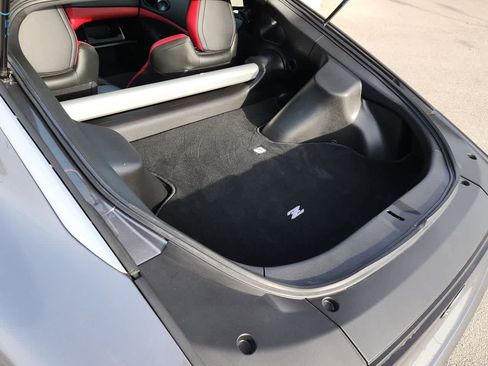 Used 2024 Nissan Z Performance w/ Floor Mat Package image 23