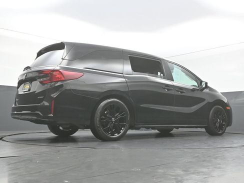 Used 2025 Honda Odyssey Sport-L image 44