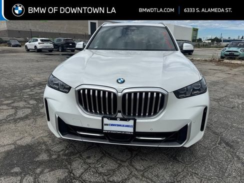 Used 2025 BMW X5 xDrive40i AWD/4WD image 1