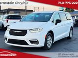 New 2026 Chrysler Pacifica Select image 3