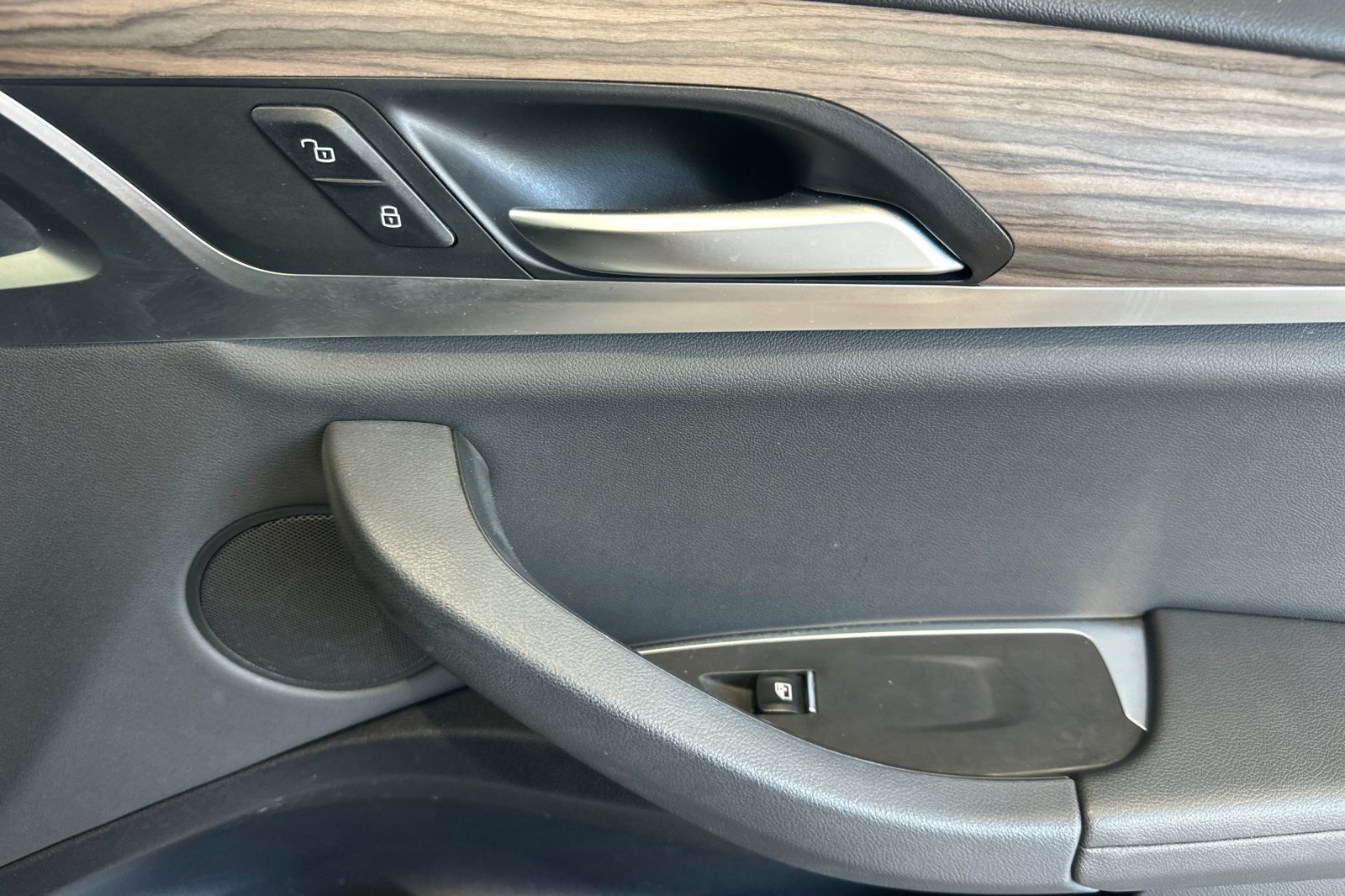 Used 2019 BMW X3 sDrive30i RWD image 22